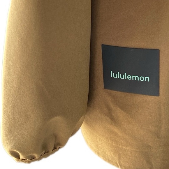 Lululemon Waterproof Poncho Jacket 14 Hiking Hooded - Picture 9 of 12